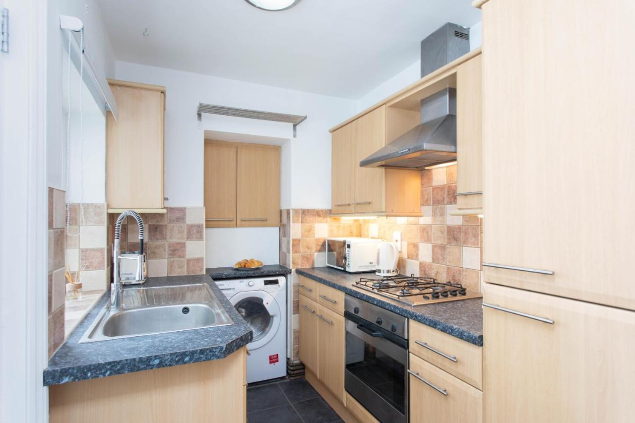 30 Percent Off Monthly Stays - City Centre - 3 Bedrooms St Albans 외부 사진